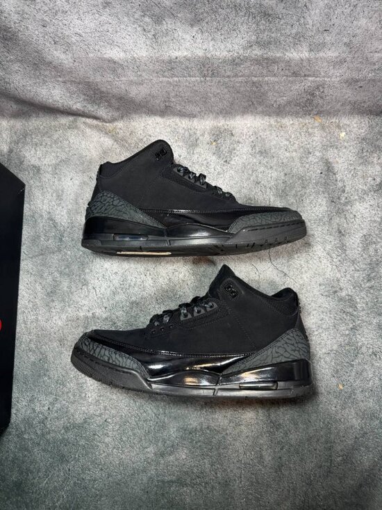 Size 11.5 | Jordan 3 Black Cat With Box | Pre-Owned main image 2